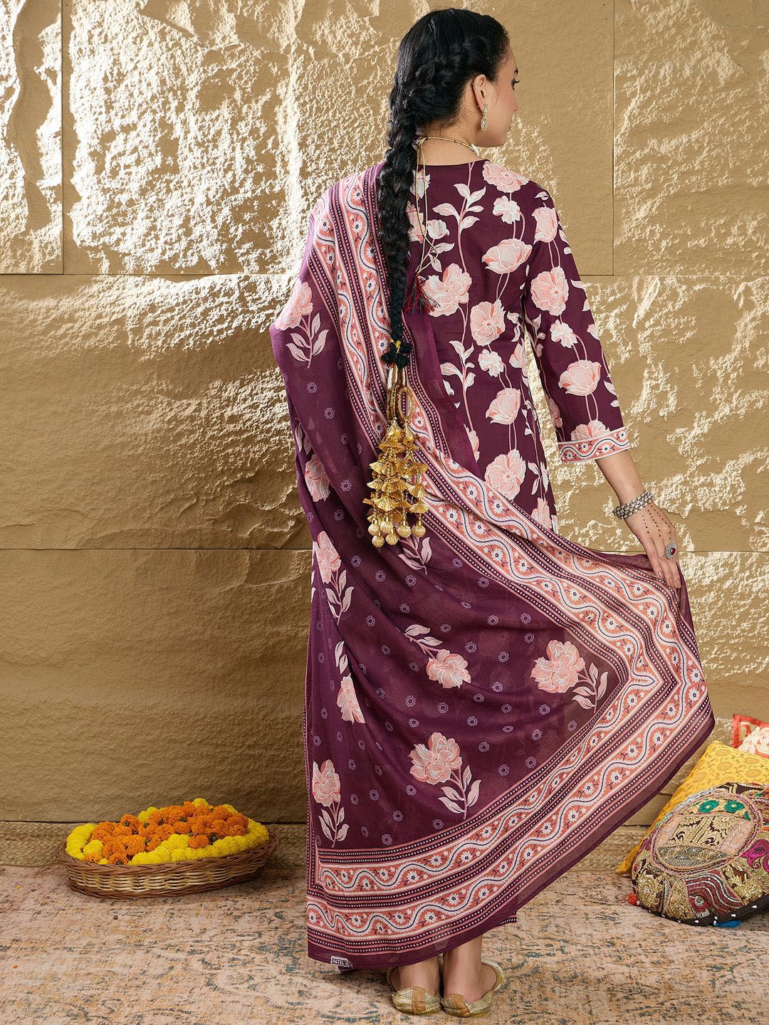 Women Floral Printed Regular Pure Cotton Kurta with Trousers & Dupatta
