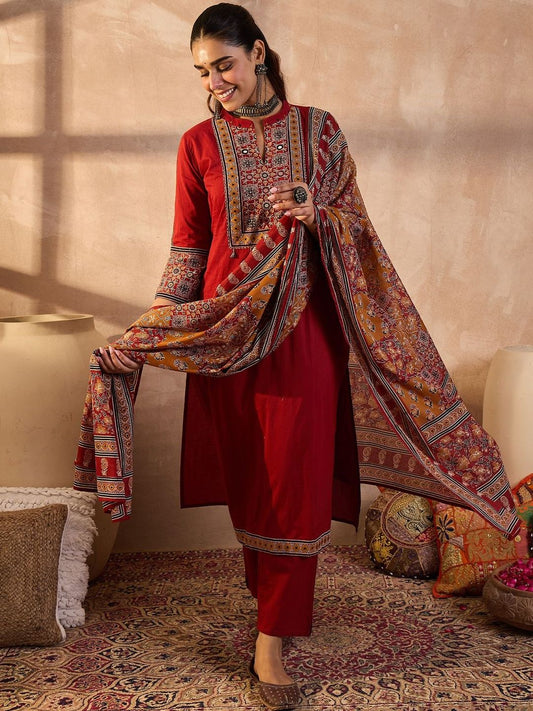 Women Ethnic Motifs Embroidered Beads and Stones Pure Cotton Kurta with Trousers