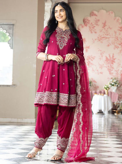 Dhiyona CH Embroidered A-line Kurta with Salwar