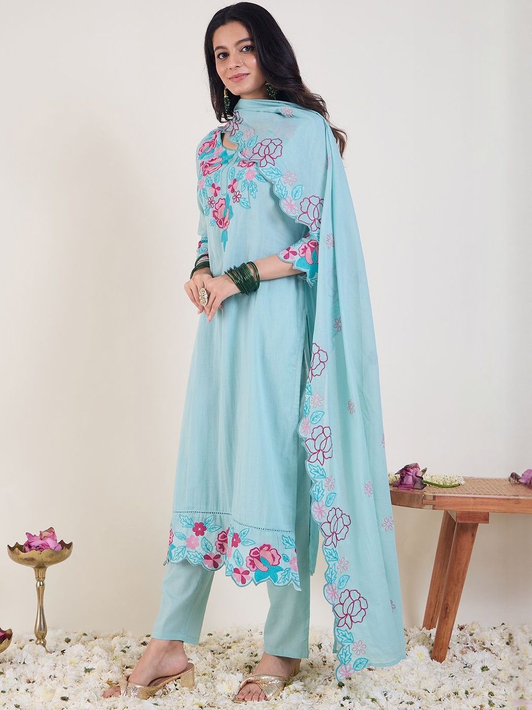 Floral Embroidered Thread Work Pure Cotton Straight Kurta & Trousers With Dupatta