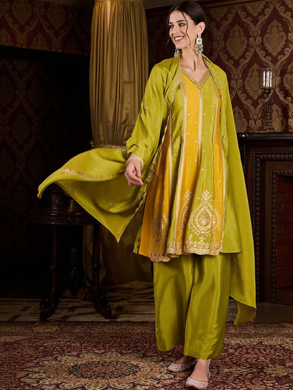 Dhiyona CH Women Ethnic Motifs Embroidered Tiered Thread Work Kurta with Palazzos & With Dupatta