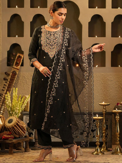 Dhiyona IE Women's Ethnic Motifs Embroidered Kurta With Trousers & Dupatta