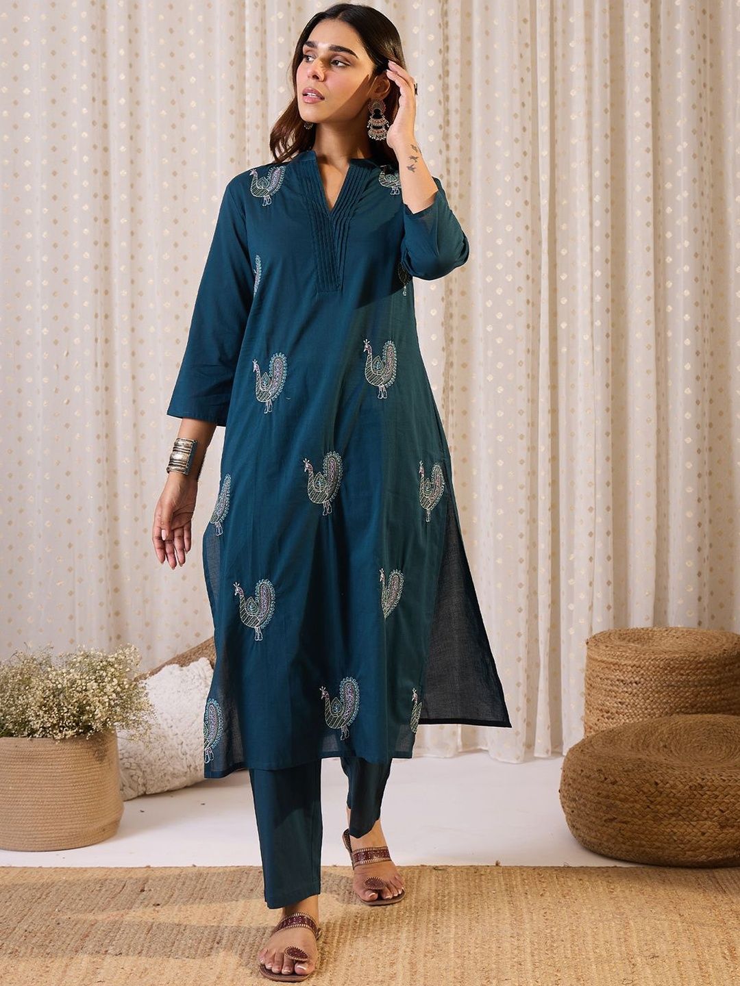 Dhiyona IE Women Ethnic Motifs Printed Pure Cotton Kurta with Trouser