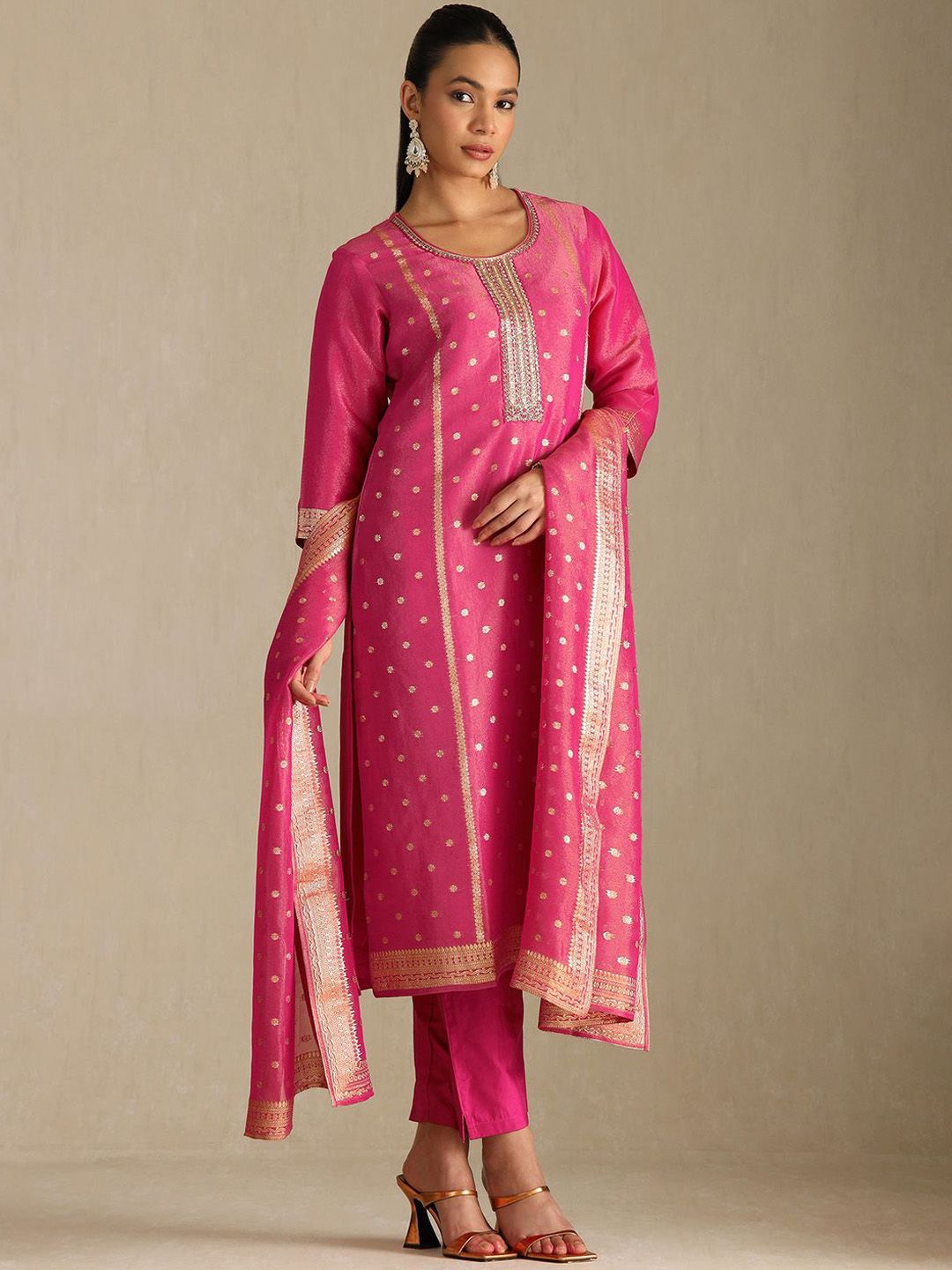 Dhiyona SO Women's Women Floral Regular Zardozi Kurta with Trousers & Dupatta