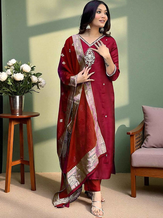 Dhiyona SN Women's Embroidered Pure Cotton Straight Kurta Pyjama & Dupatta Kurta Set