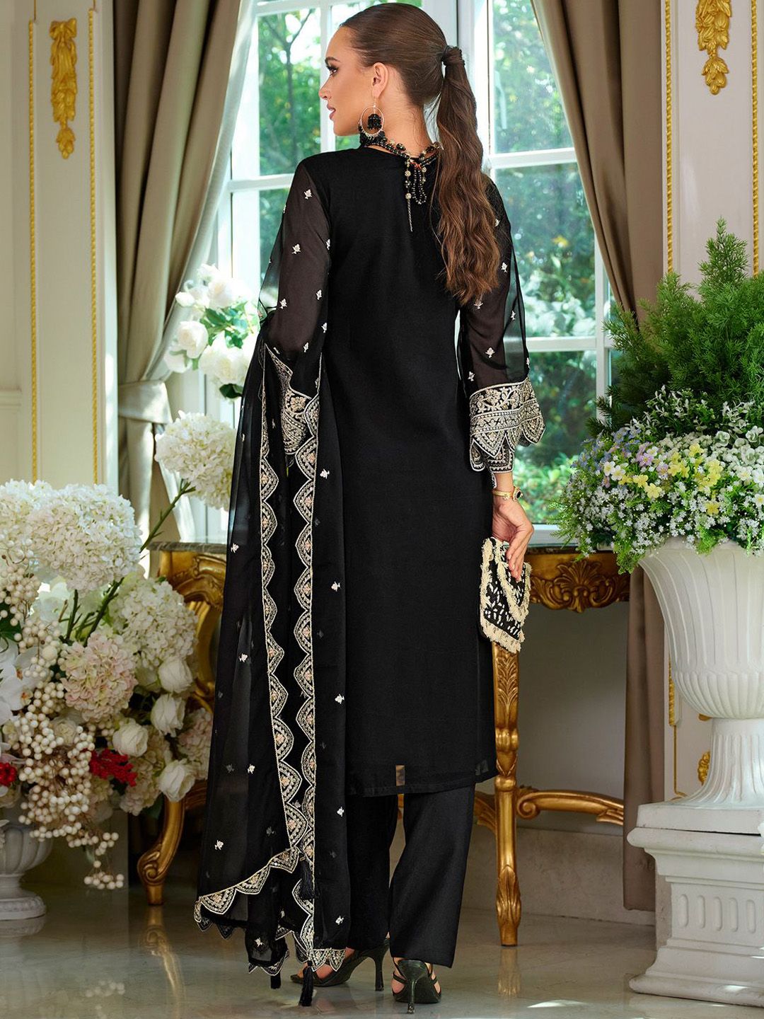 Ethnic Motifs Embroidered V-Neck Straight Kurta With Trousers & Dupatta