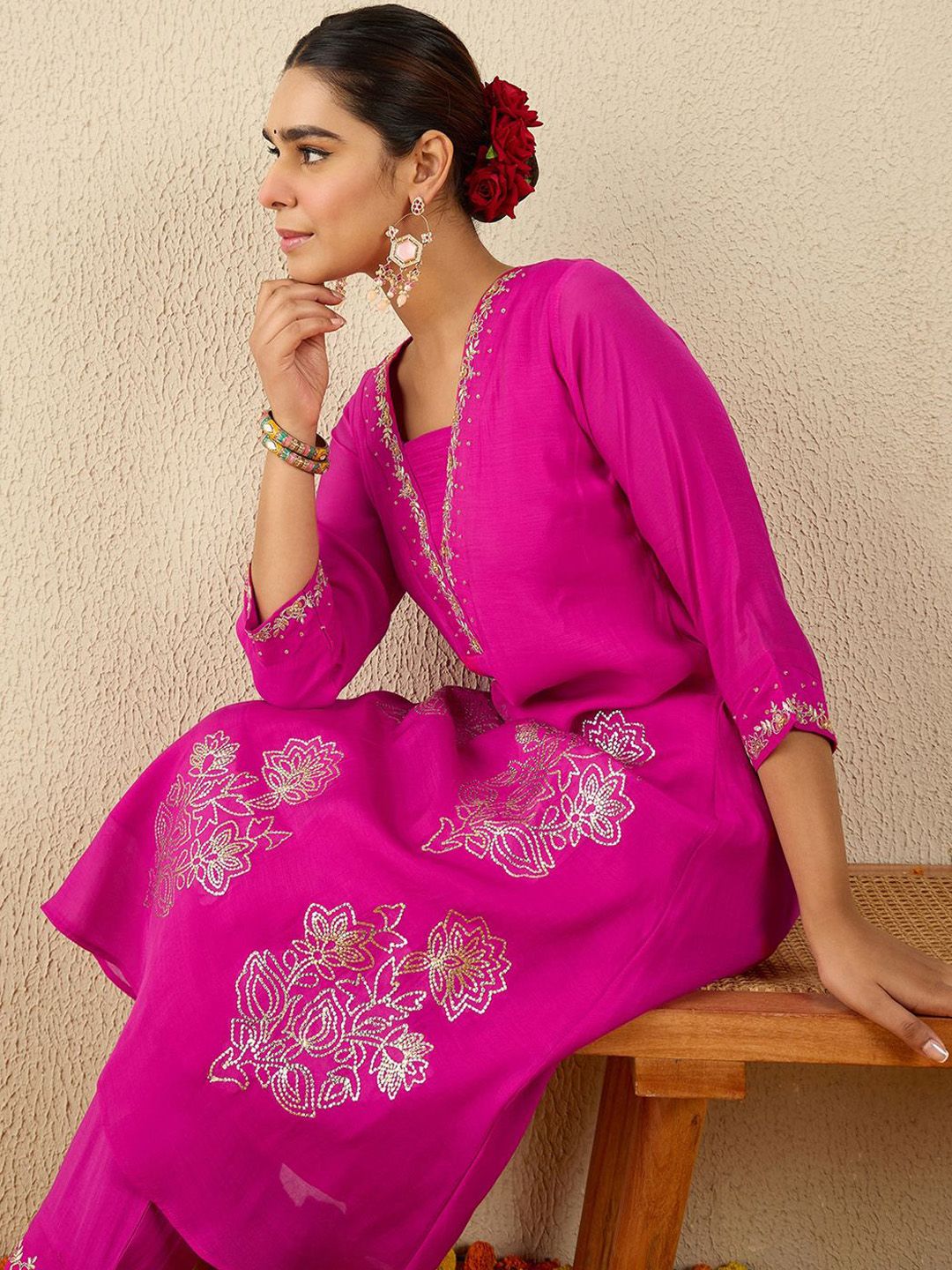 Dhiyona IE Embroidered V-Neck A-Line Tunic With Trousers Co-Ords
