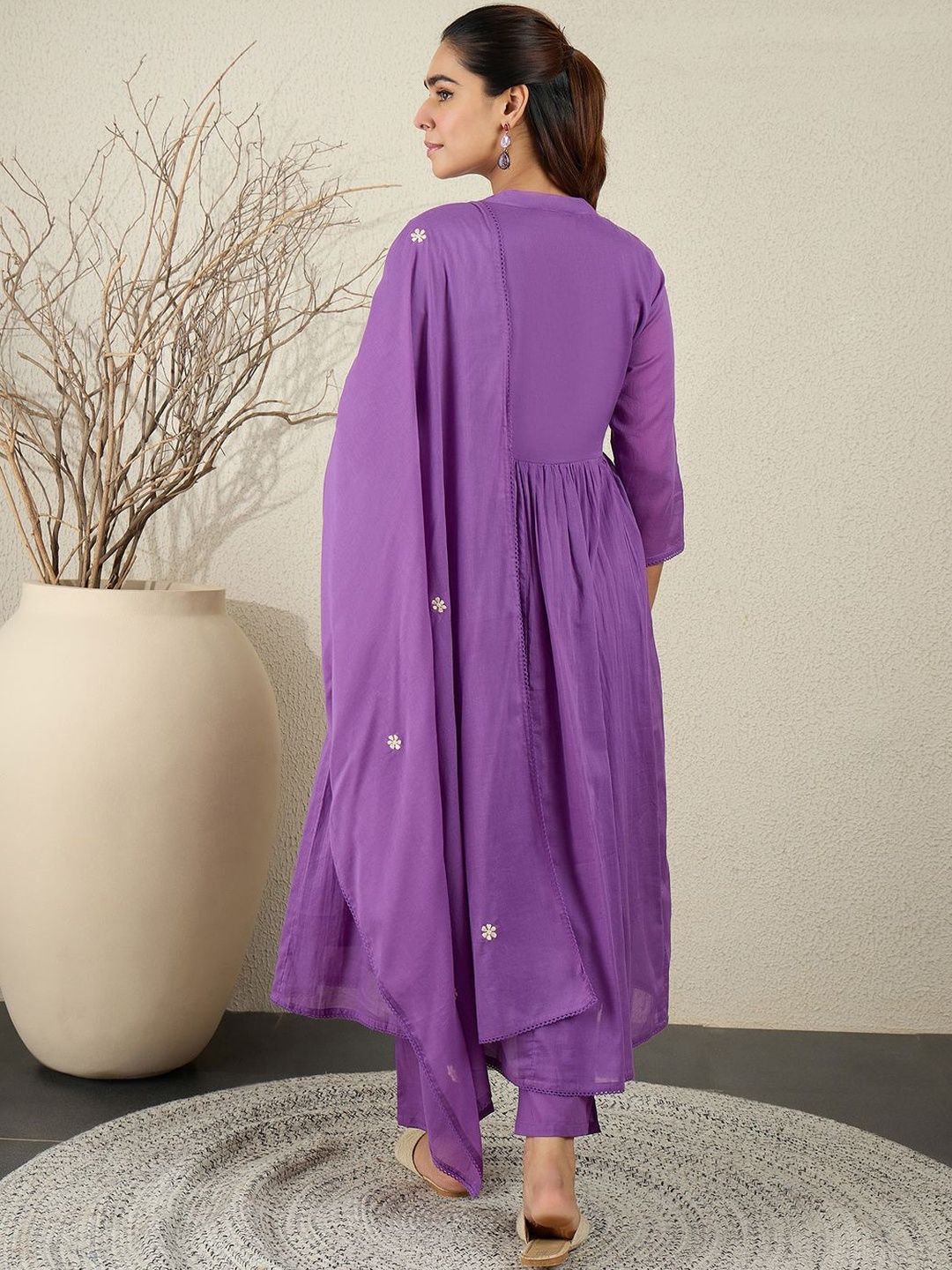 Floral Embroidered Empire Thread Work Pure Cotton Kurta With Trousers & Dupatta
