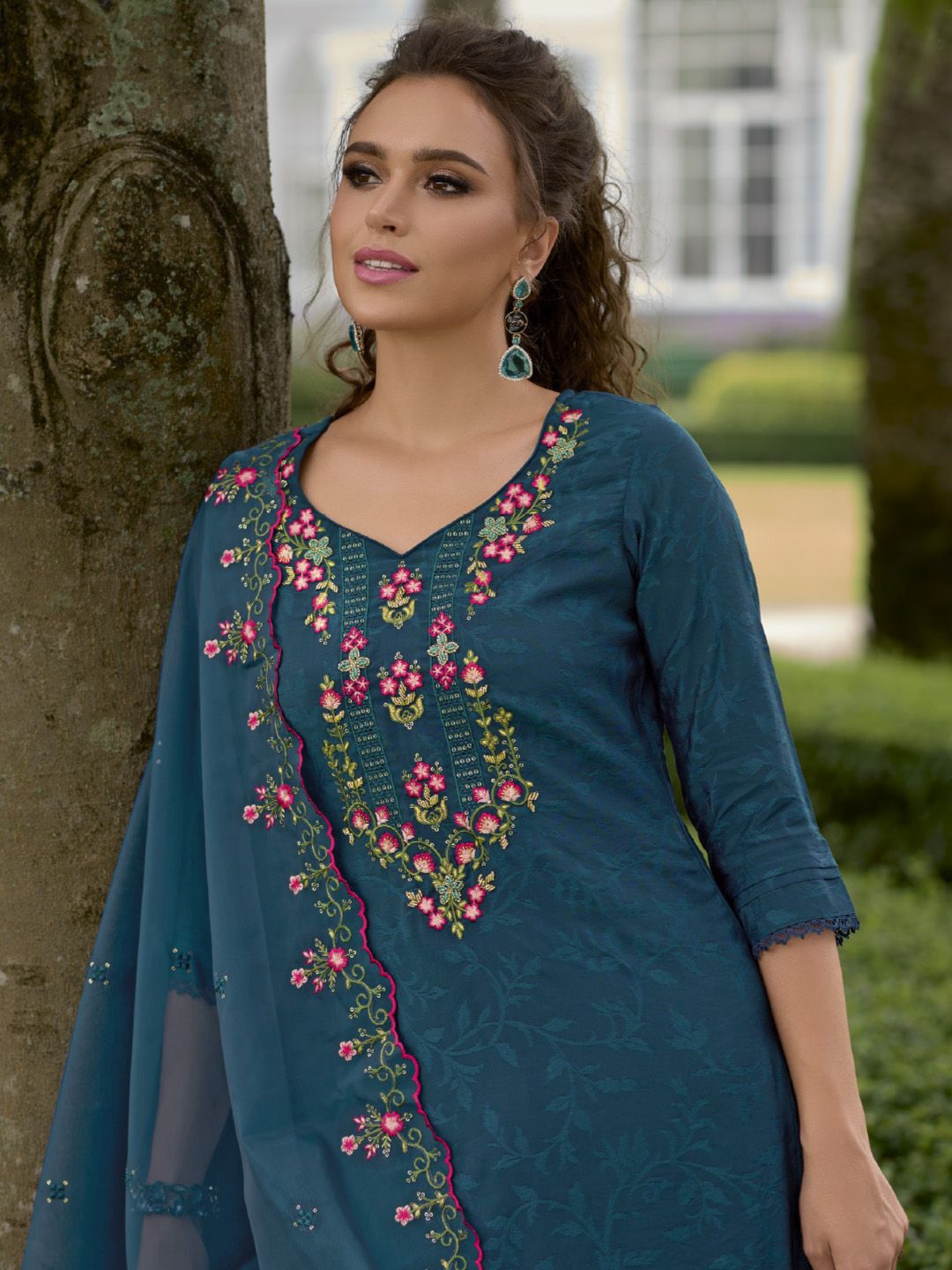 Dhiyona VA Women'sFloral Yoke Design V-Neck Thread Work Straight Kurta With Dhoti & Dupatta