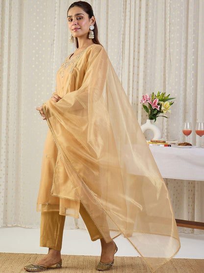 Ethnic Motifs Embroidered Regular Thread Work Kurta With Trousers & Dupatta
