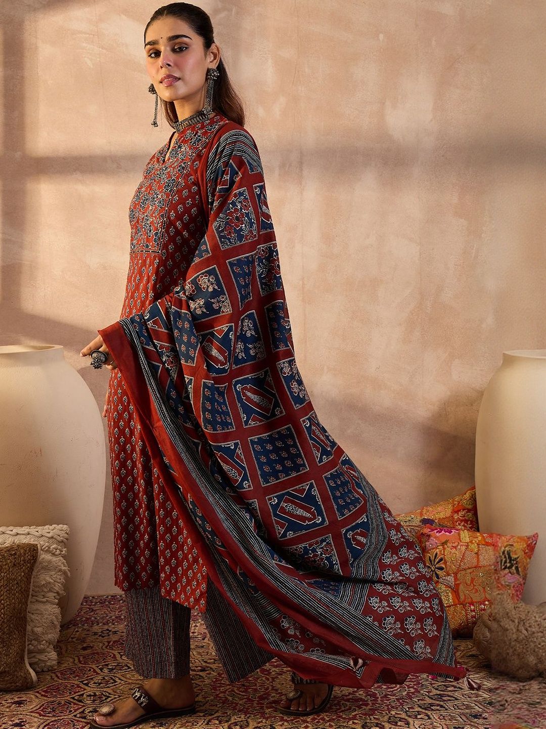 Women Ethnic Motifs Printed Cotton Kurta with Trousers & Dupatta