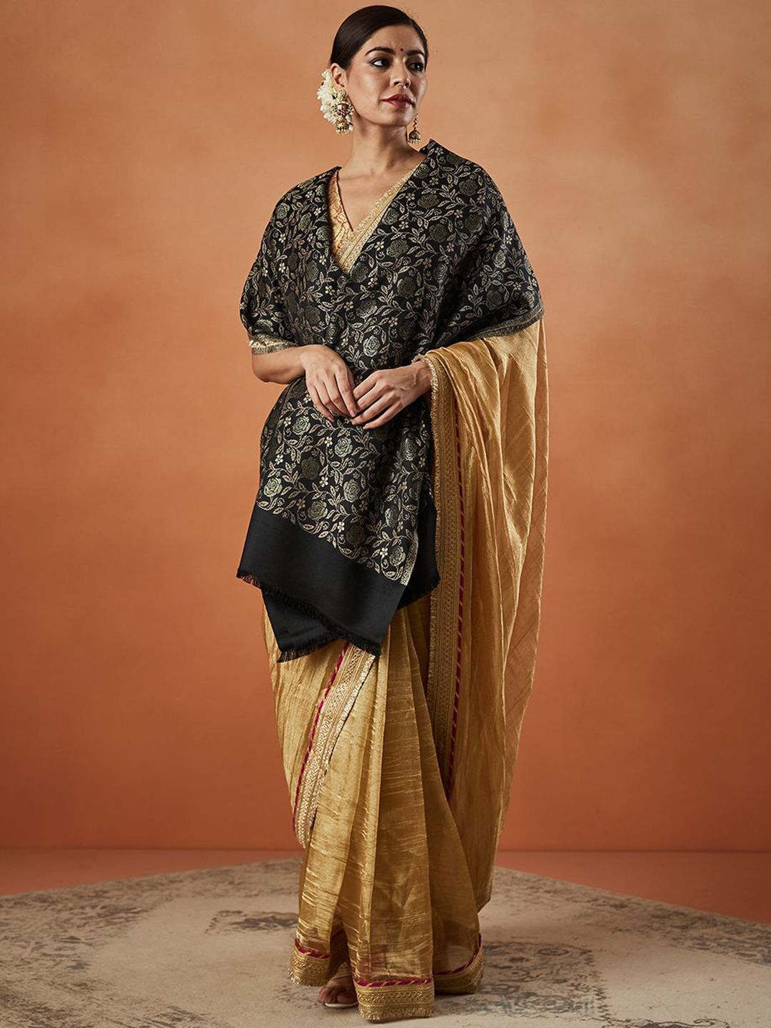 Dhiyona PA Gulnari Kaani Floral Woven Design Shawl