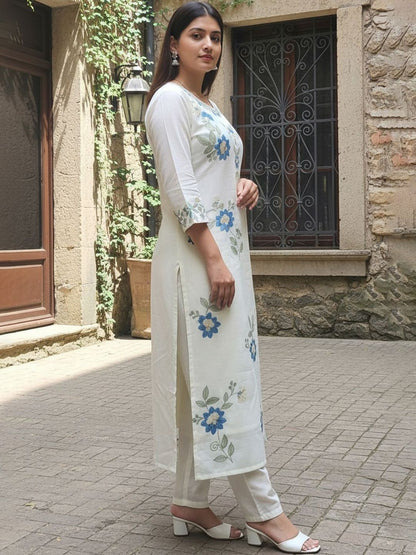 Women Pure Cotton Floral Embroidered Kurta Set With Trousers & Dupatta