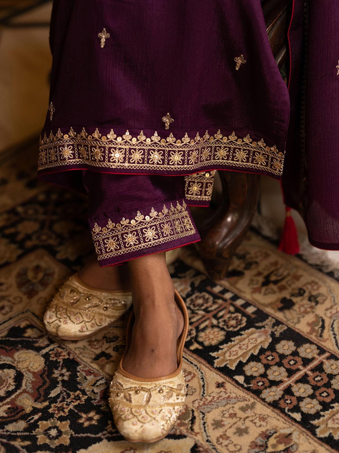 Dhiyona CH Women Ethnic Motifs Embroidered Regular Sequinned Kurta with Trousers & Dupatta