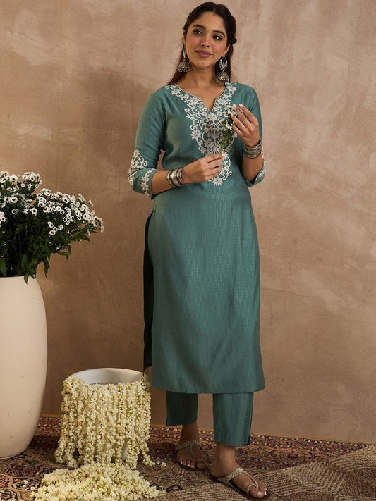 Women Ethnic Motifs Embroidered Regular Thread Work Kurta with Trousers