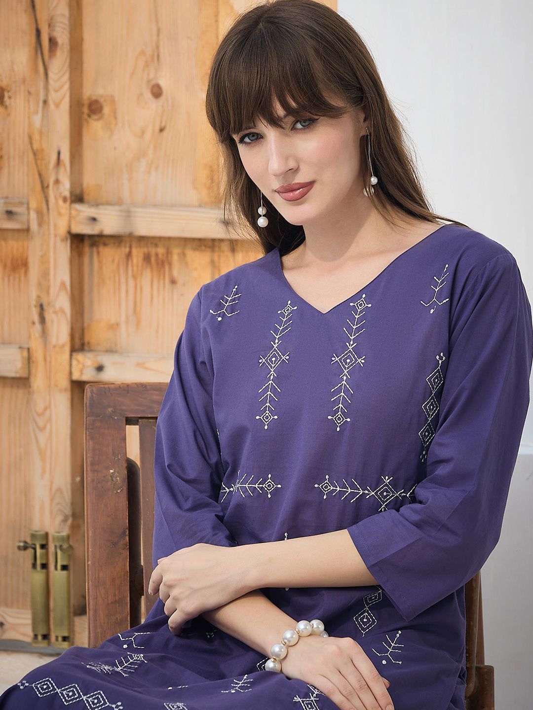 Dhiyona IE Embroidered Pure Cotton V-Neck Top With Trousers Co-Ords