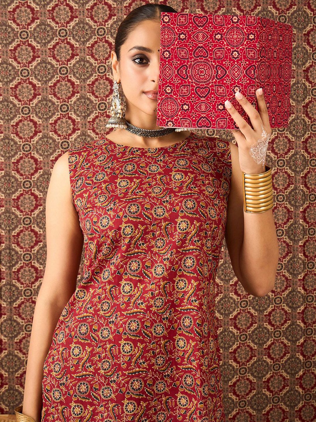 Dhiyona IE Women Ethnic Motifs Printed Pure Cotton Straight Kurta With Salwar Set