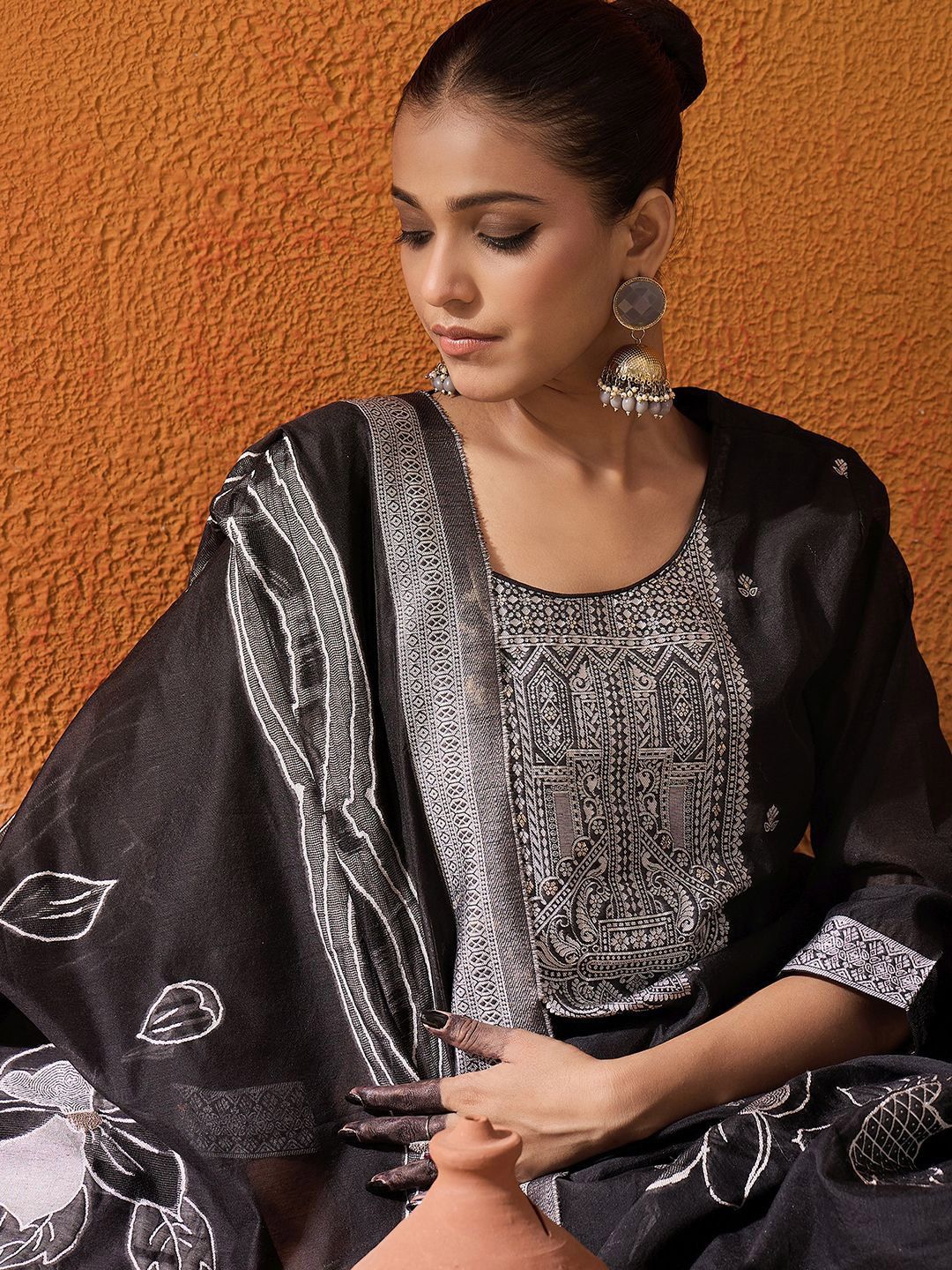 Floral Woven Design Thread Work Straight Kurta With Trousers & Dupatta