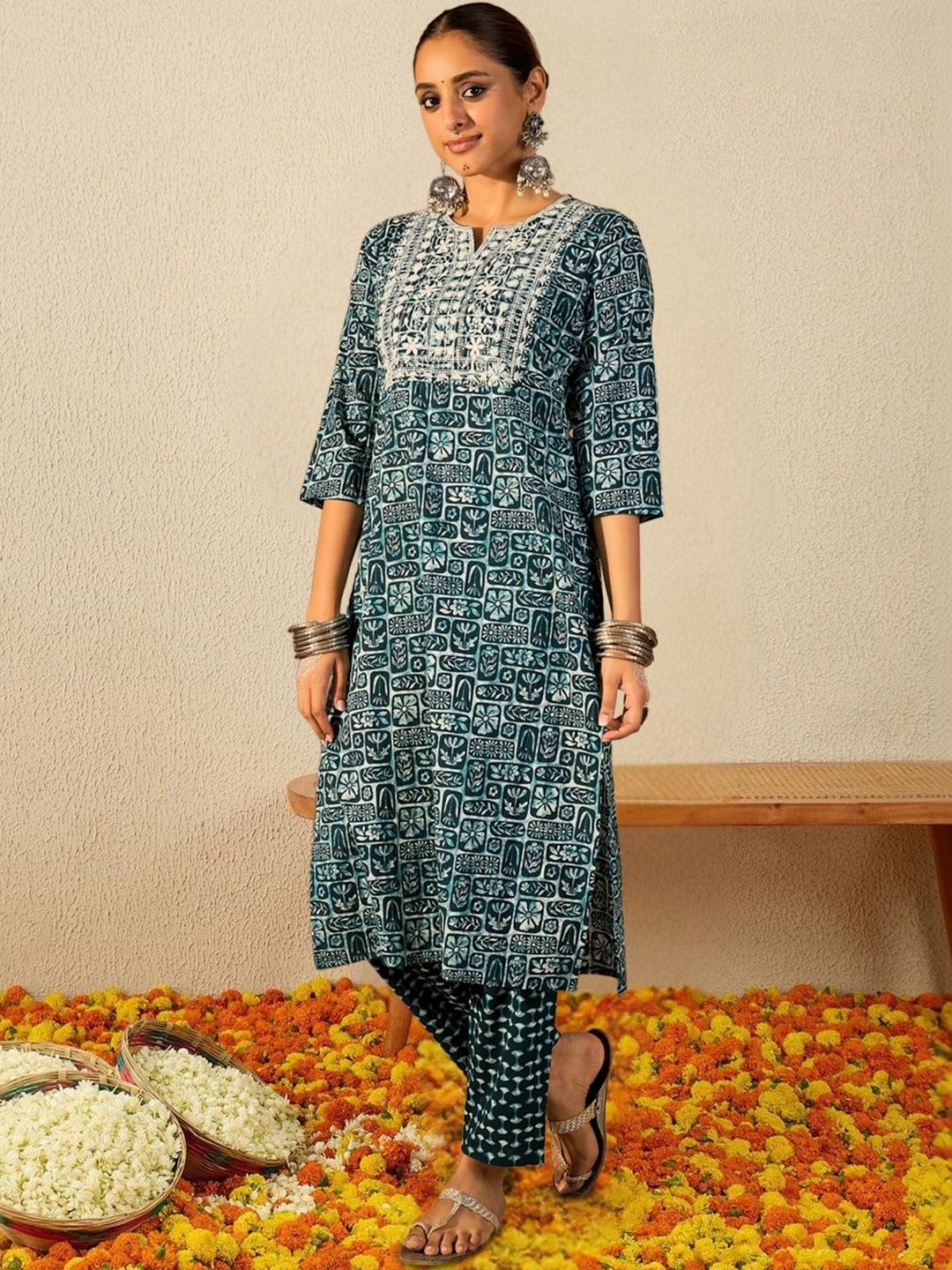 Dhiyona IE Women Ethnic Motifs Printed Regular Thread Work Pure Cotton Kurta with Trousers