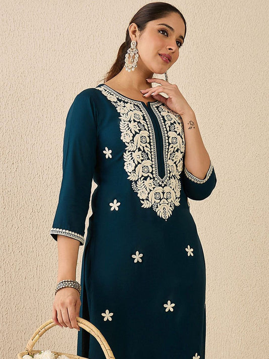 Dhiyona IE Women's Women Floral Embroidered Regular Thread Work Kurta with Trousers