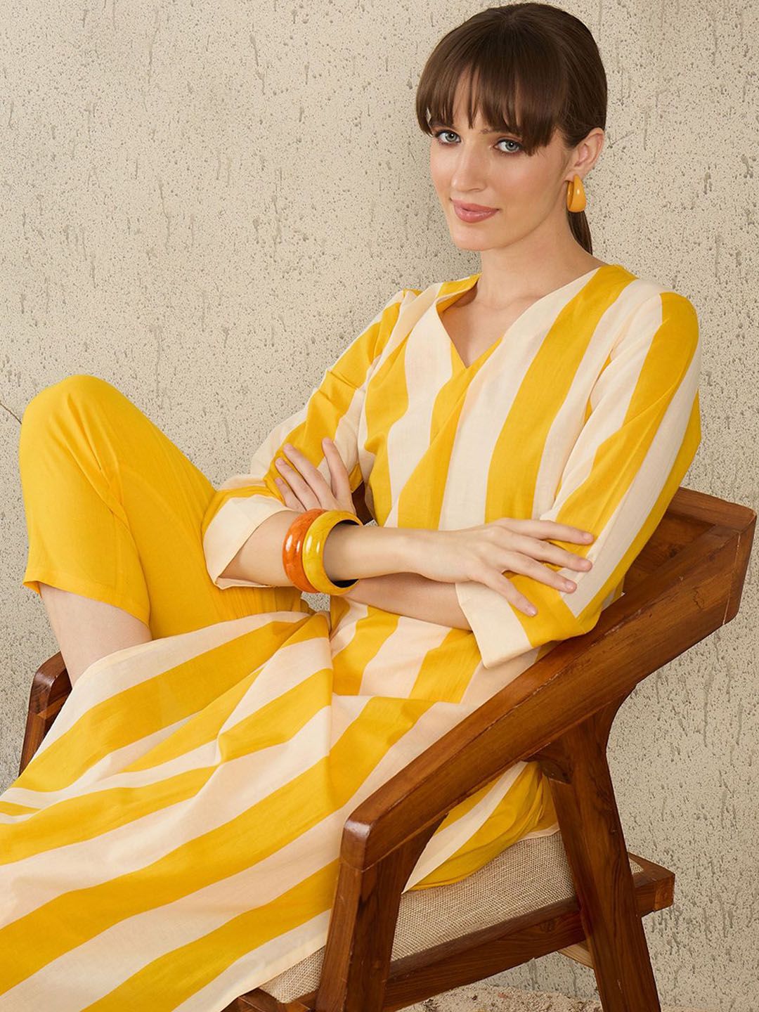 Women Striped Pure Cotton Straight Kurta with Trouser