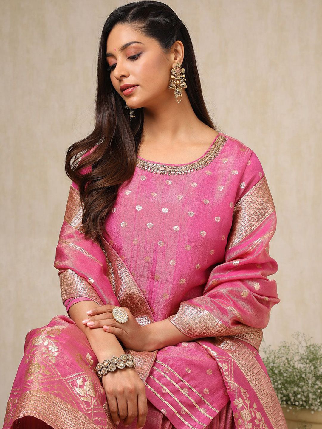 Dhiyona SO Women's Women Floral Regular Beads and Stones Kurta with Skirt & With Dupatta
