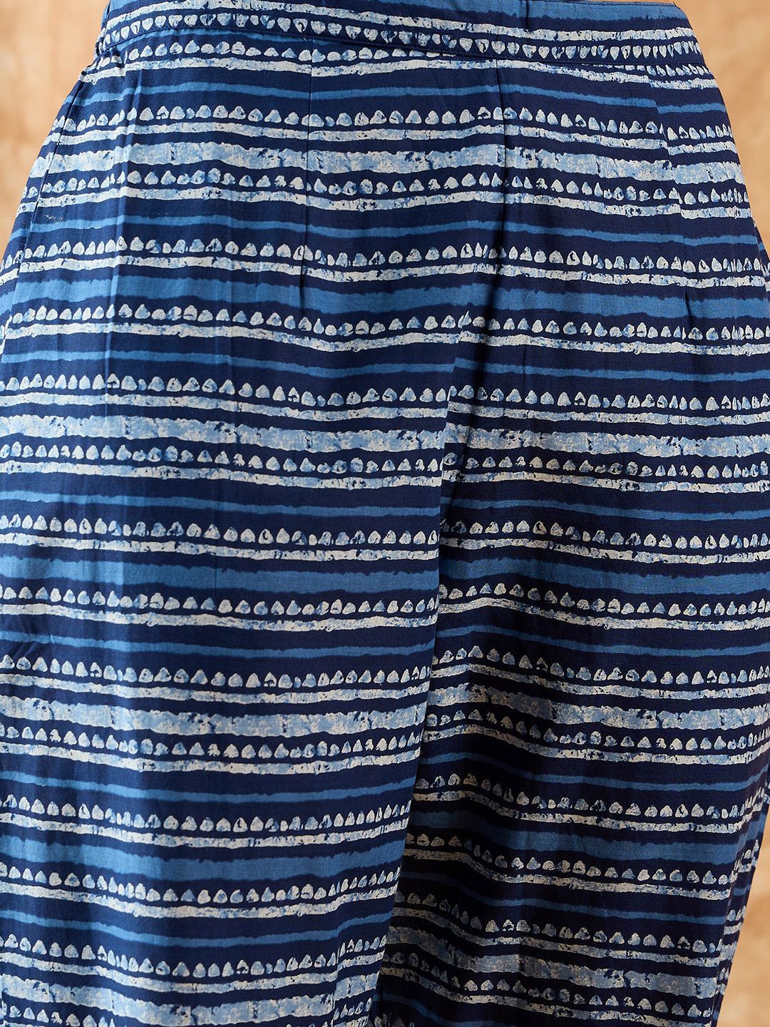 Ethnic Motifs Printed Straight Gotta Patti Kurta with Trousers & Dupatta