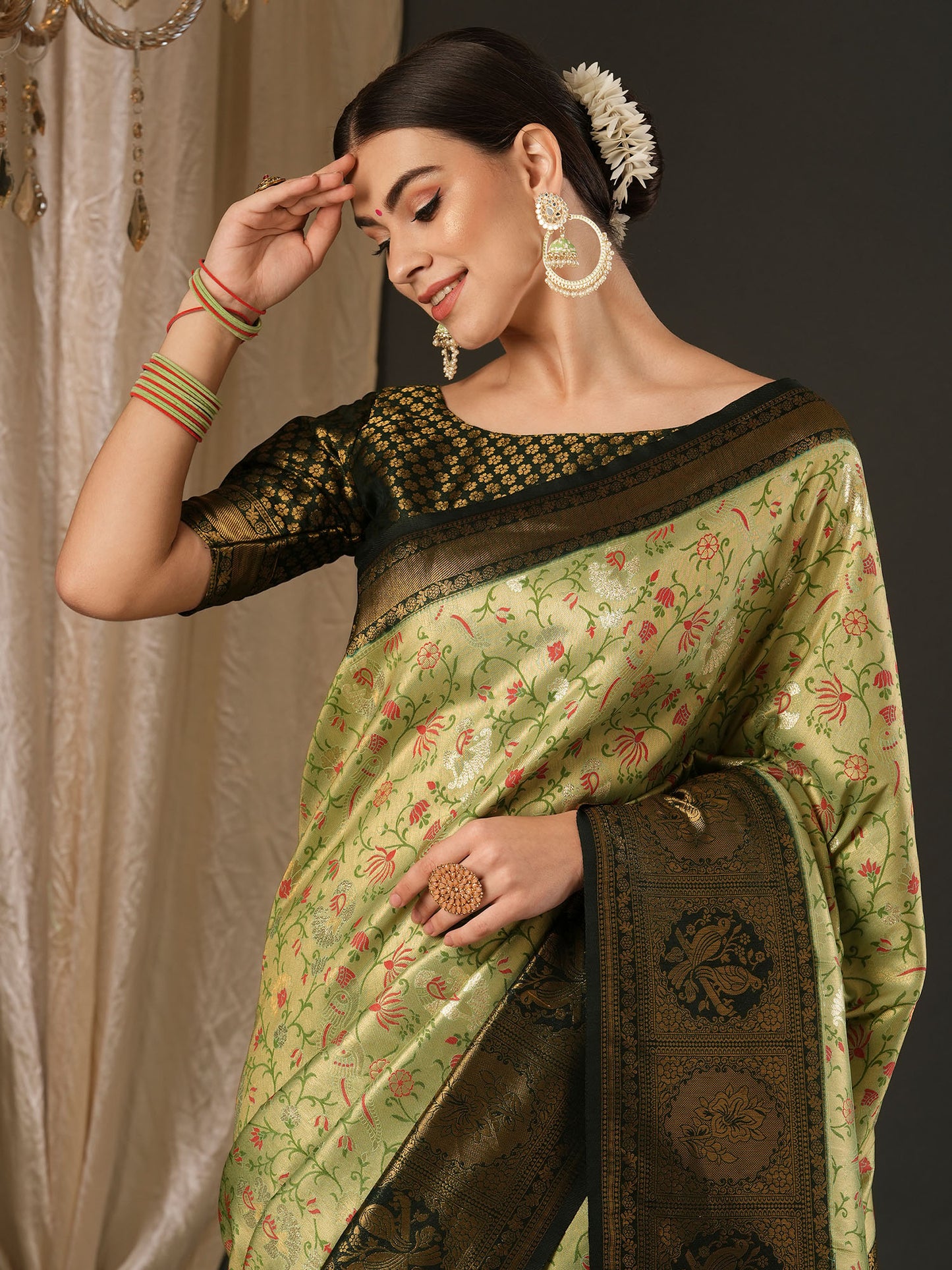 Women's Silk Blend Green Woven Design Designer Saree With Blouse Piece