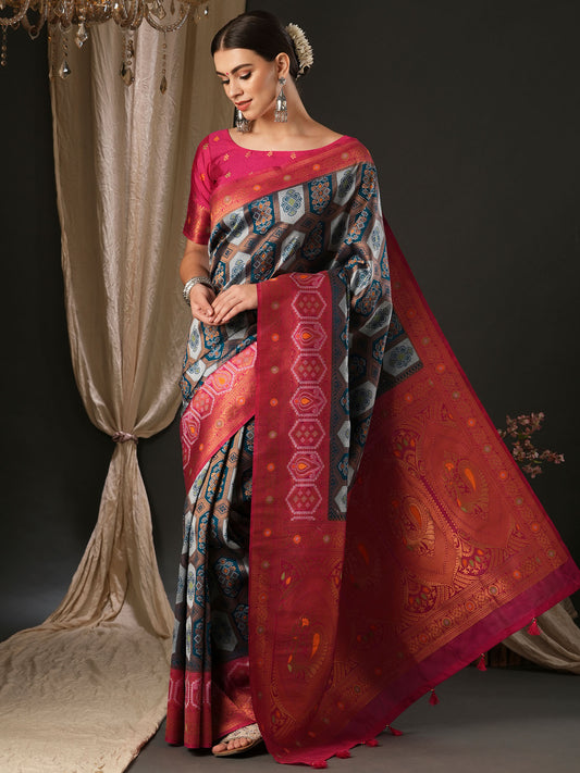 Women's Silk Blend Pink Woven Design Designer Saree With Blouse Piece