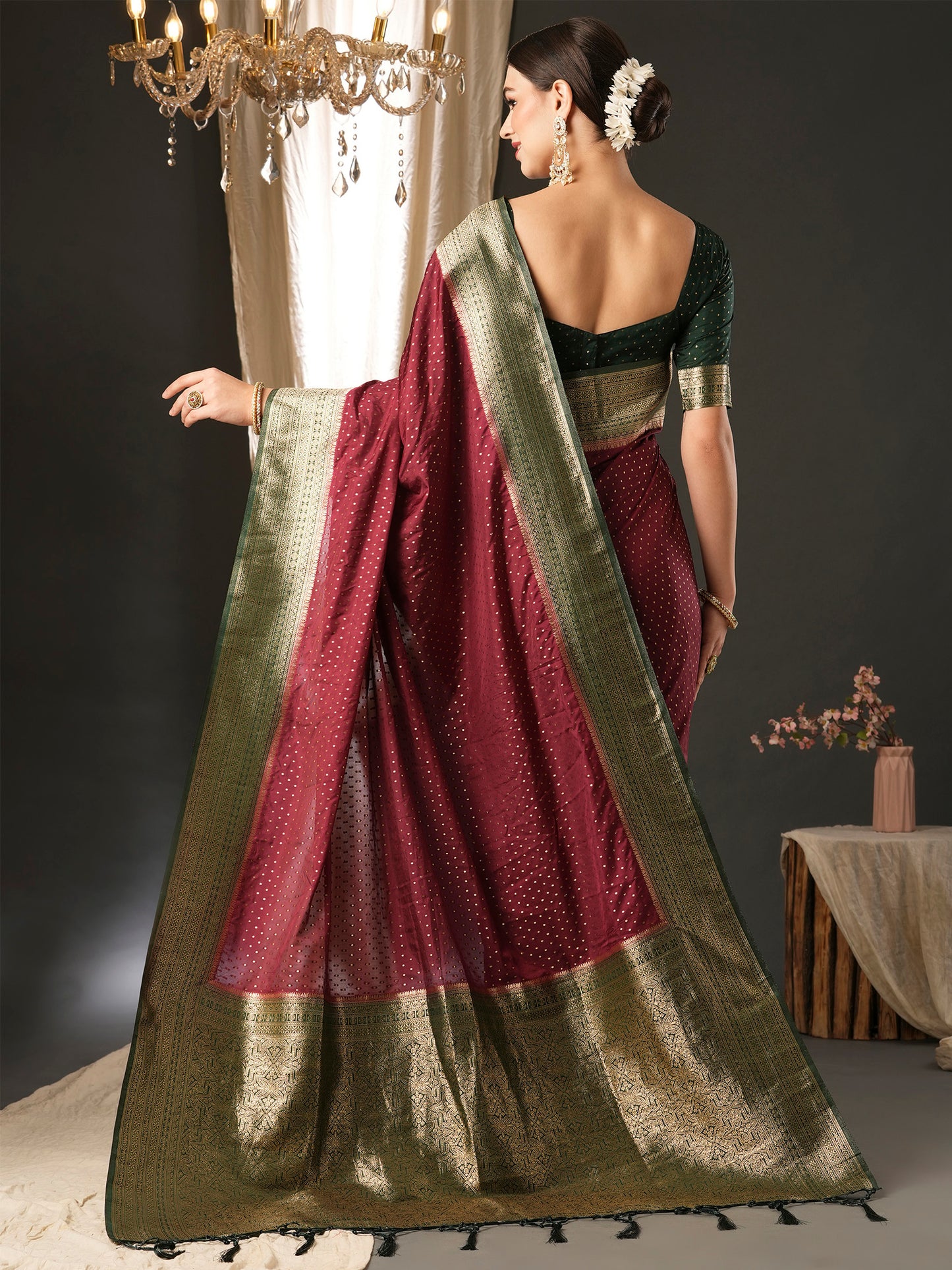 Women's Silk Blend Dark Green Woven Design Designer Saree With Blouse Piece