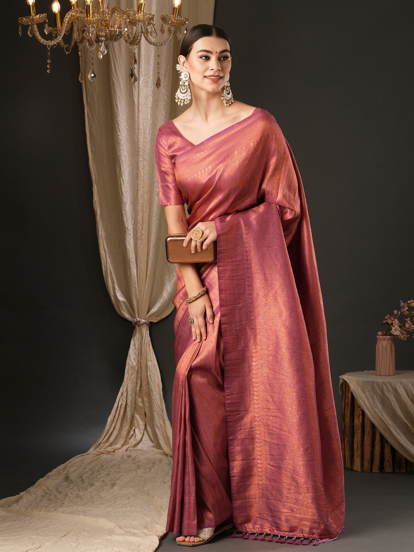 Women's Silk Blend Mauve Embellished Designer Saree With Blouse Piece