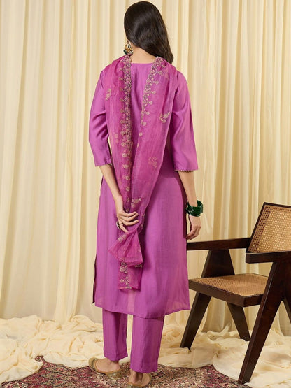 Women Ethnic Motifs Embroidered Regular Thread Work Kurta with Trousers & With Dupatta