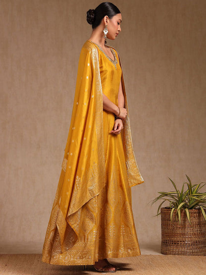 Dhiyona SO Women's Women Embroidered Regular Mirror Work Kurta with Trousers & With Dupatta