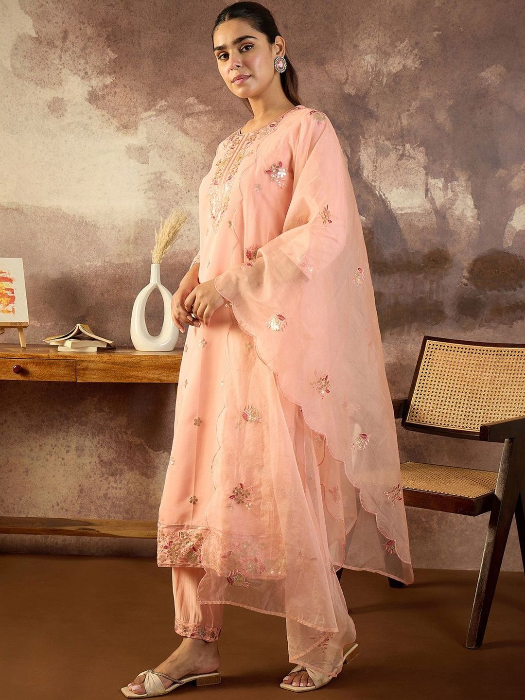 Women Floral Embroidered Kurta with Trousers & Dupatta
