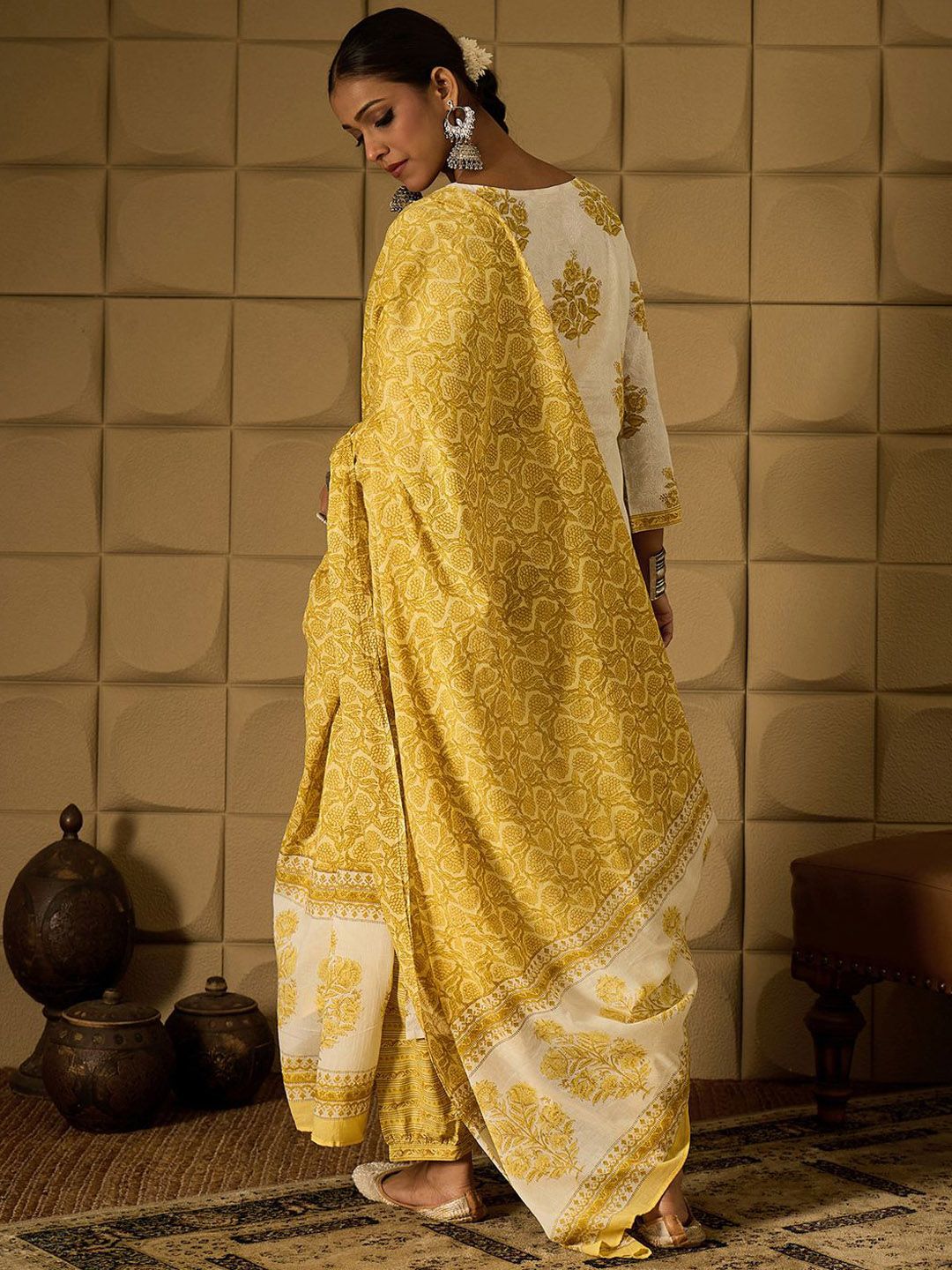 Floral Printed V-Neck Pure Cotton Straight Kurta With Salwar & Dupatta