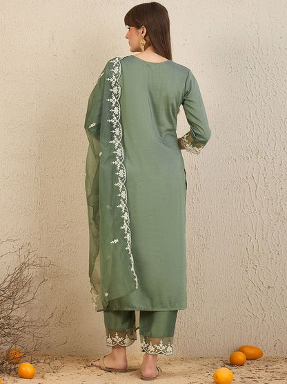 Dhiyona IE Floral Embroidered Straight Kurta With Trousers & Dupatta