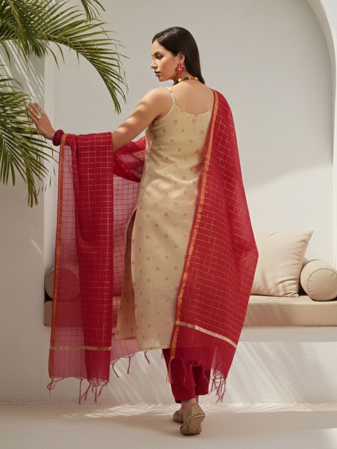 Dhiyona CH Women Printed Regular Kurta with Trousers & With Dupatta