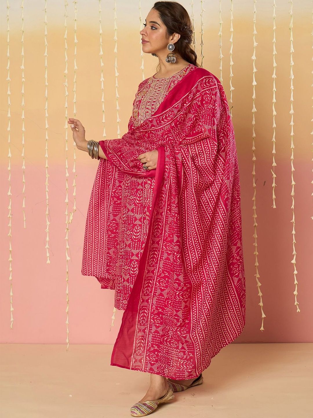 Women Ethnic Motifs Printed Regular Thread Work Pure Cotton Kurta with Trousers & With Dupatta