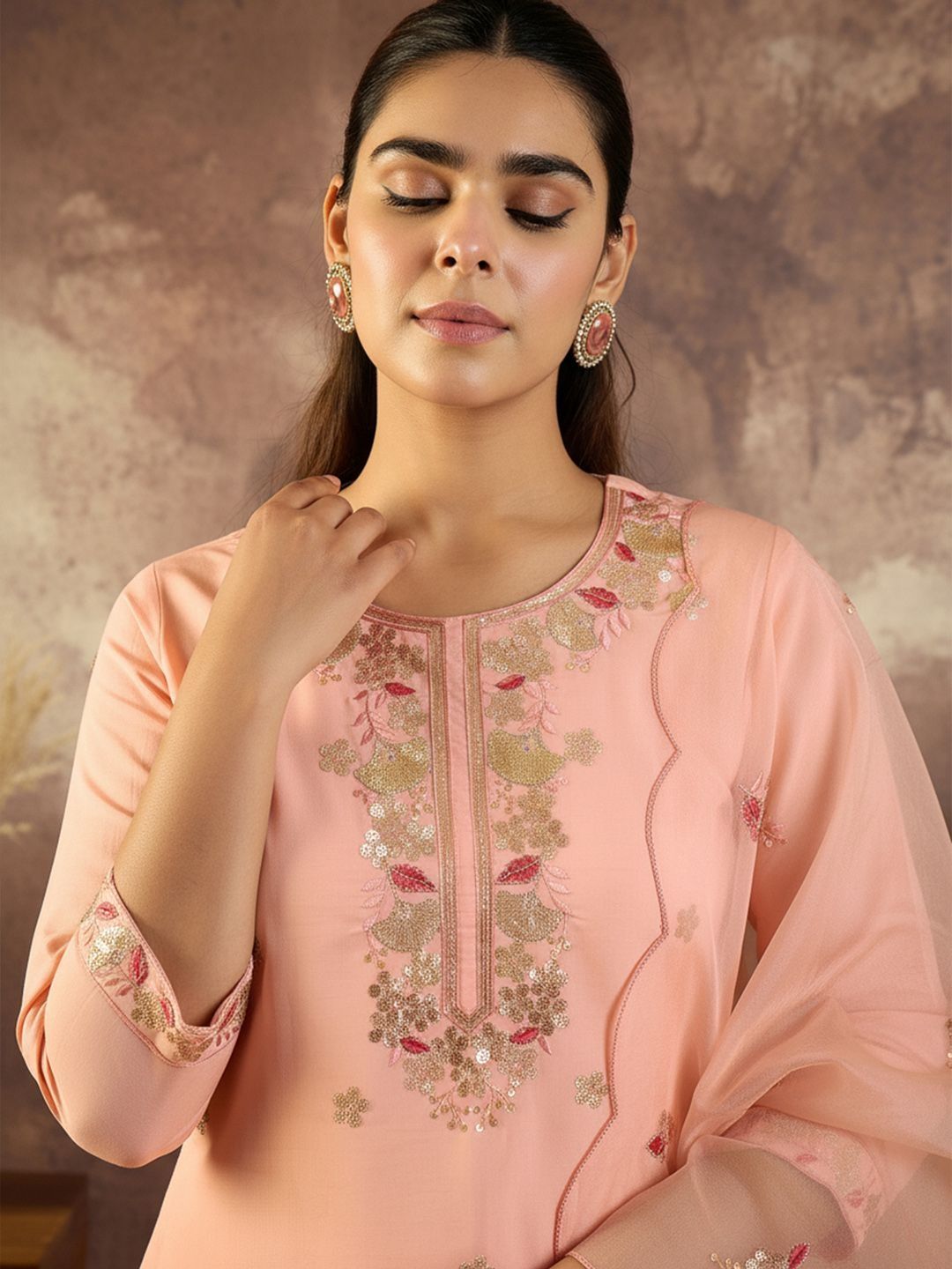 Ethnic Motifs Embroidered Regular Sequinned Kurta With Trousers & Dupatta