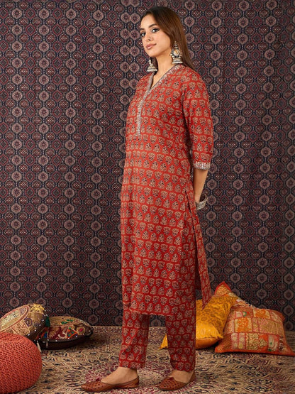 Dhiyona IE Floral Printed V-Neck Pure Cotton Tunic With Trousers