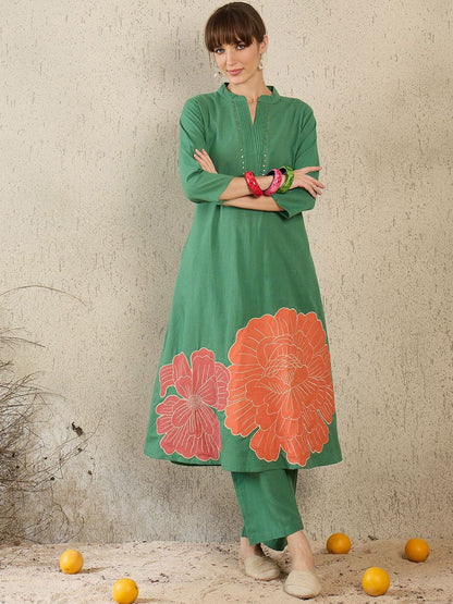 Dhiyona IE Women Embroidered Mandarin Collar Top and Trousers Co-Ords