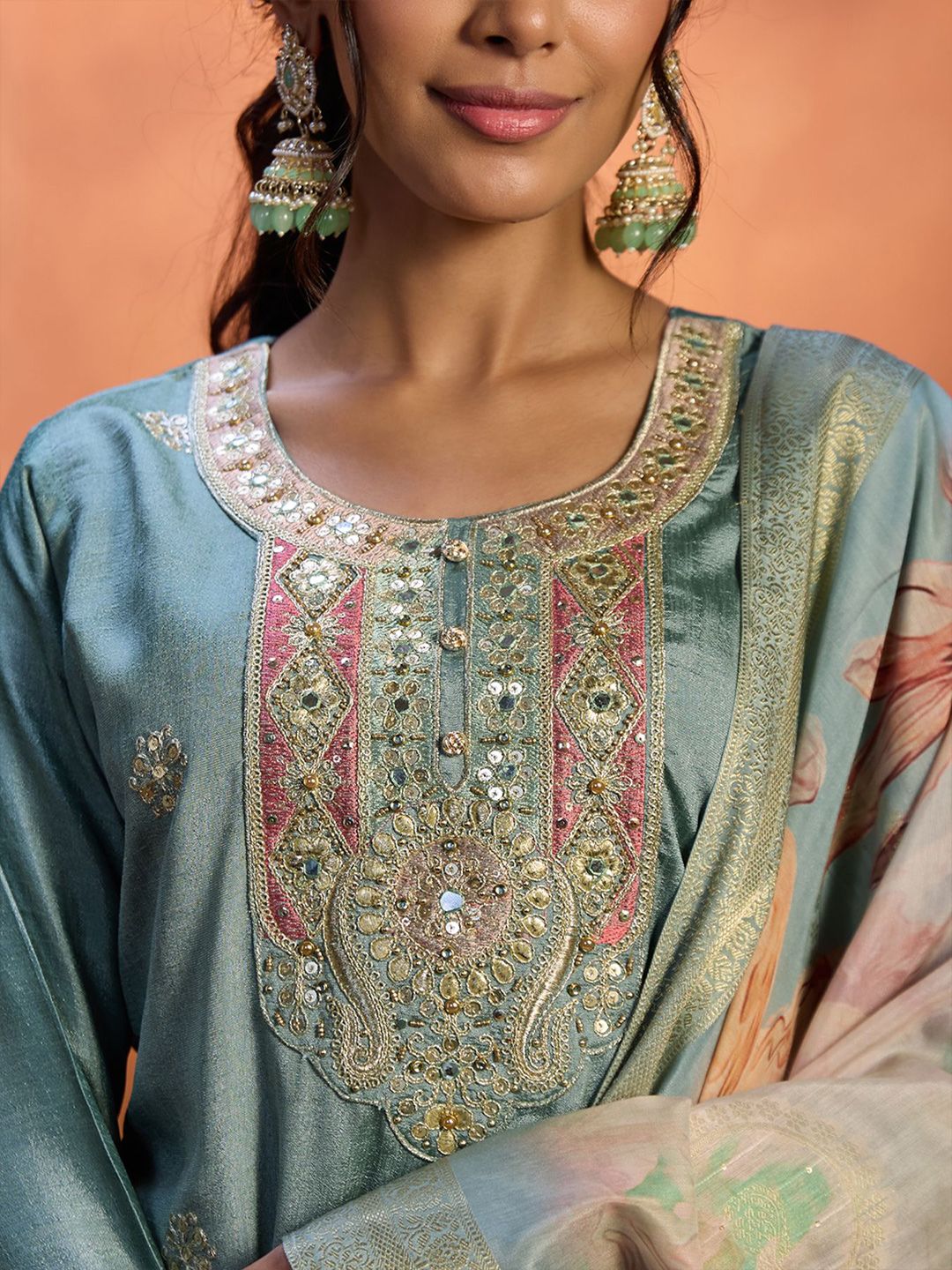 Dhiyona WP Women Embroidered Regular Thread Work Kurta with Trousers & With Dupatta