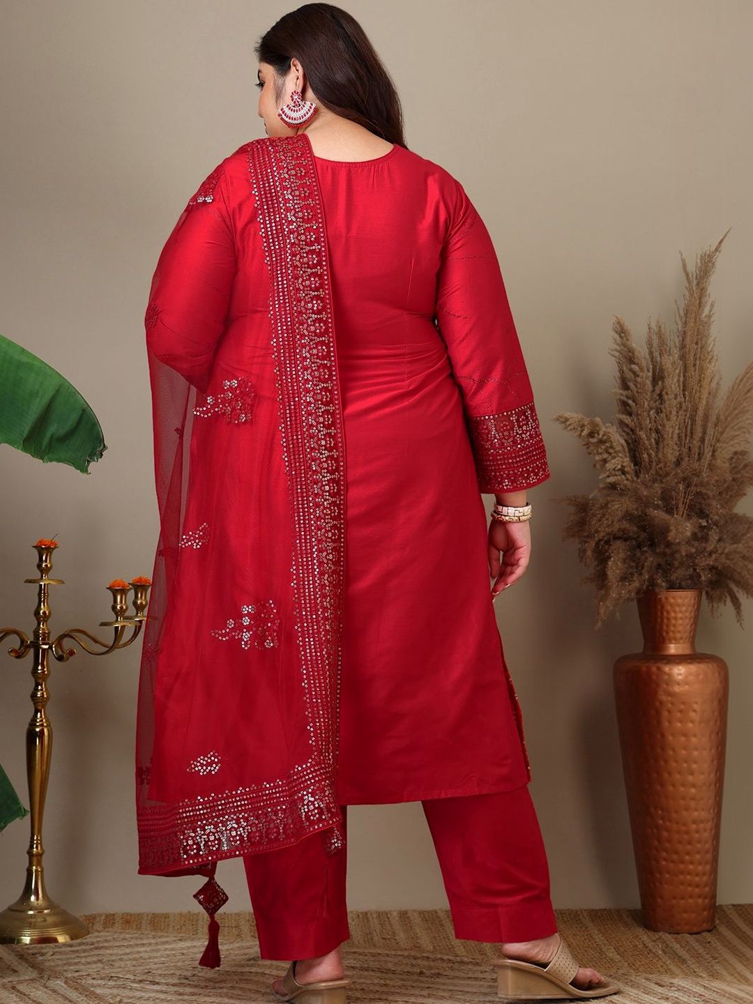 Dhiyona IN Women Ethnic Motifs Regular Sequinned Kurta with Trousers & With Dupatta