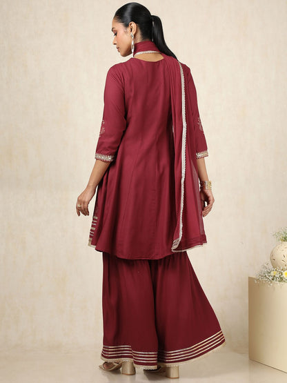 Dhiyona SO Women's Women Floral Striped Empire Sequinned Kurta with Sharara & With Dupatta