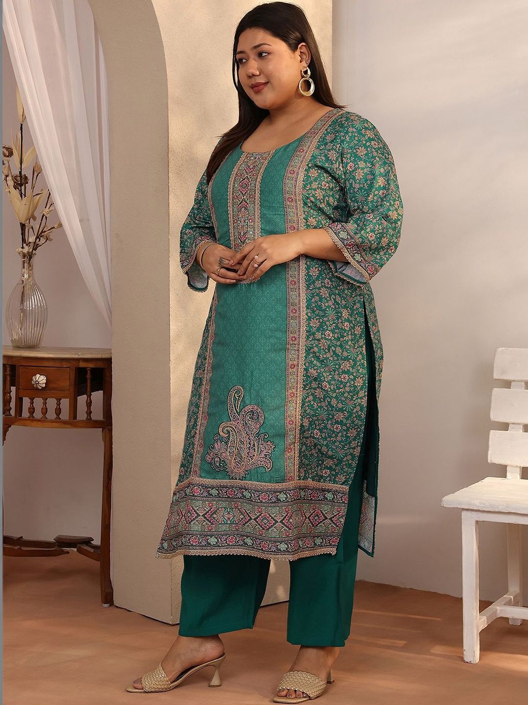 Dhiyona Women's Plus Size Ethnic Motifs Printed Kurta with Trousers & Dupatta