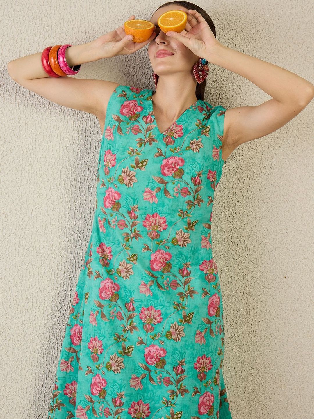 Women Floral Printed Regular Pure Cotton Kurta with Trousers