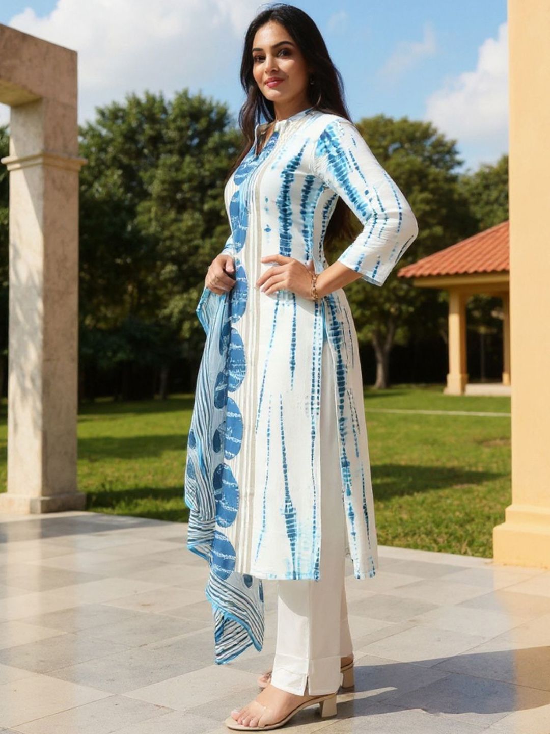 Tie And Dye Screen Technique Pure Cotton Kurta With Trousers & Dupatta