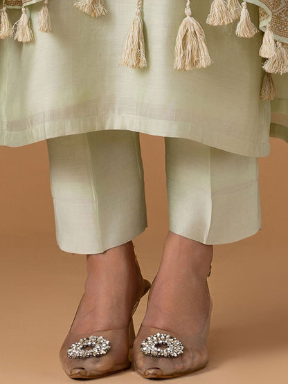Dhiyona WP Women Solid Embroidered Kurta with Trousers & Dupatta