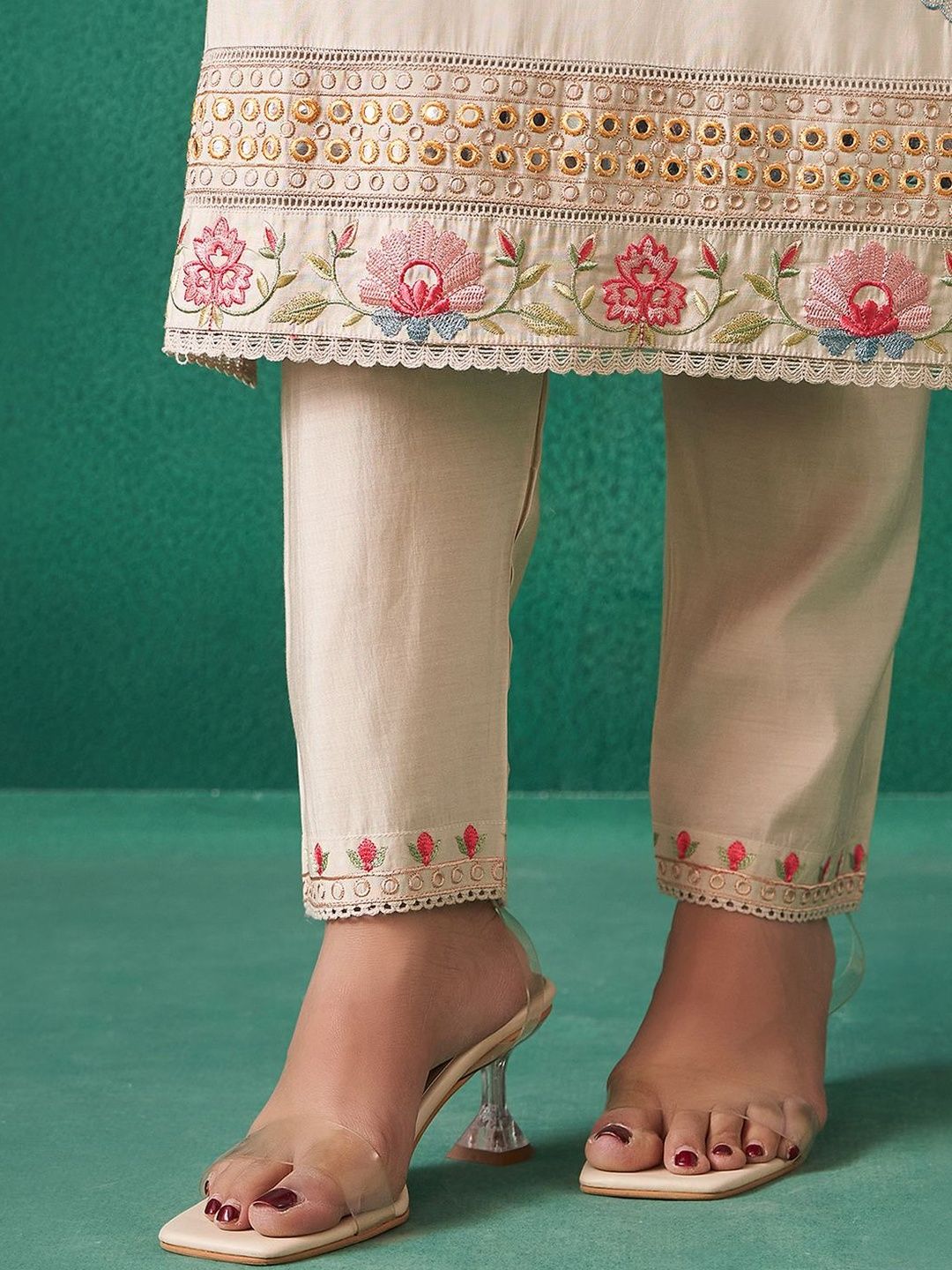 Women Floral Embroidered Regular Mirror Work Kurta with Trousers & With Dupatta