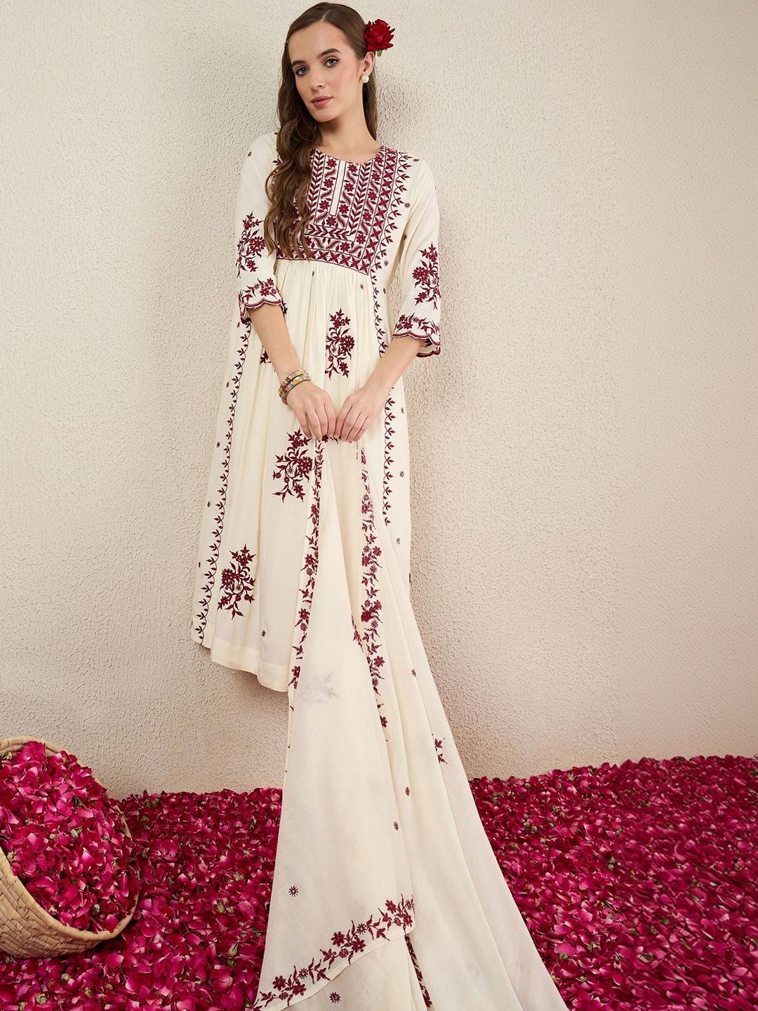 Women Ethnic Motifs Embroidered Empire Thread Work Kurta with Trousers & With Dupatta